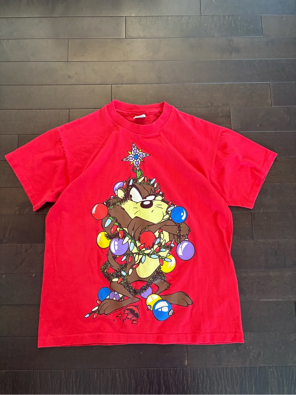 Vintage 90s looney tunes Christmas shirt